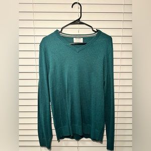 Old Navy V-Neck Sweater